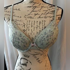 NWT Victorias Secret bra